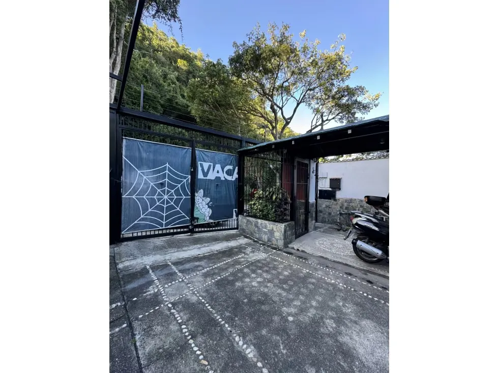 CASA EN VENTA 369 M2 - URB. SANTA ROSA DE LIMA - 19
