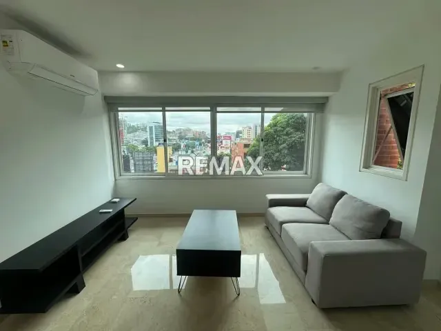 Apartamento En Alquiler El Rosal - 2