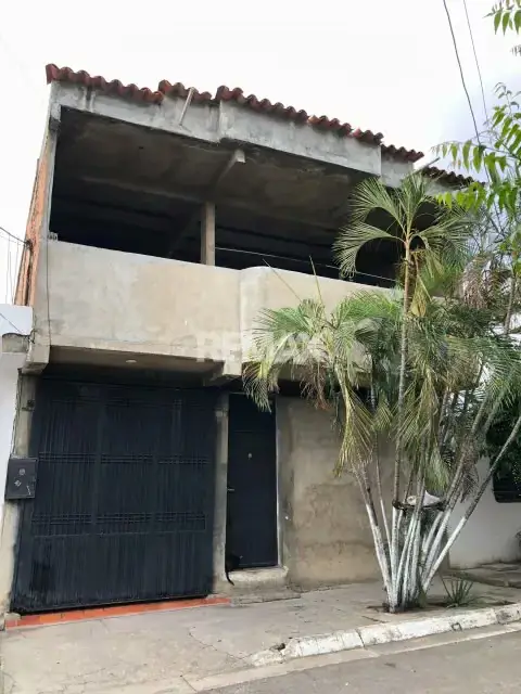 En venta Casa en Ureña , Urbanización la Integración .