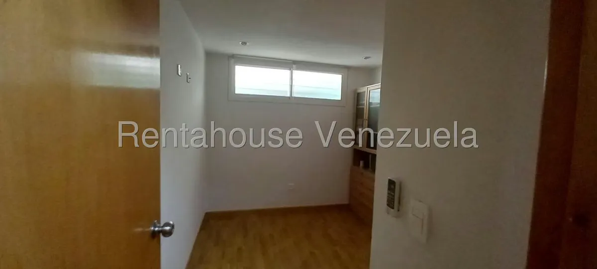 Apartamento (1 Nivel) en Venta en Escampadero, Distrito Metropolitano - 24