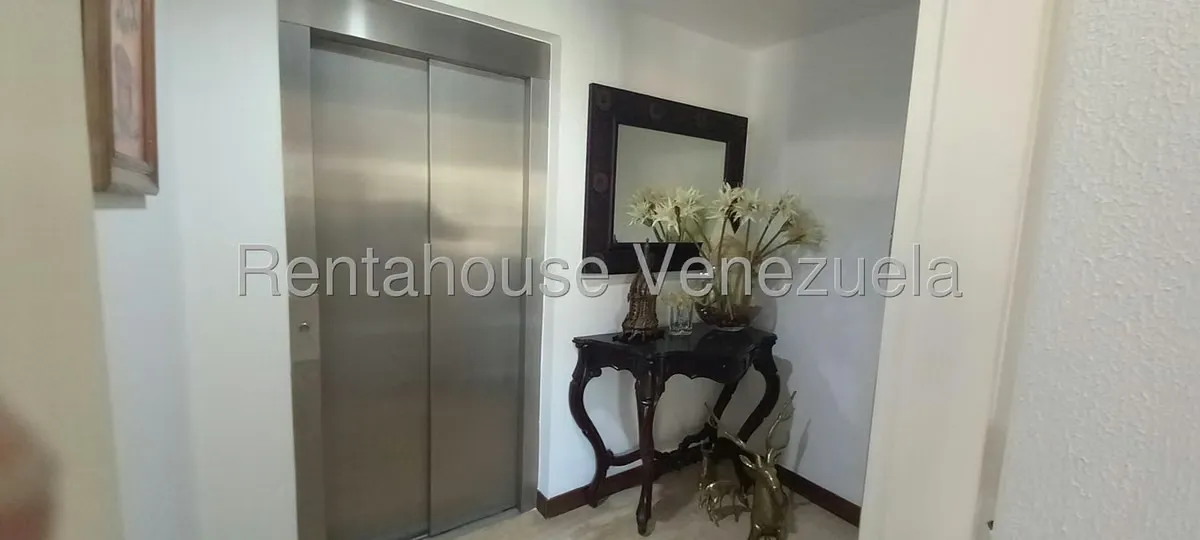 Apartamento (1 Nivel) en Venta en Escampadero, Distrito Metropolitano - 6