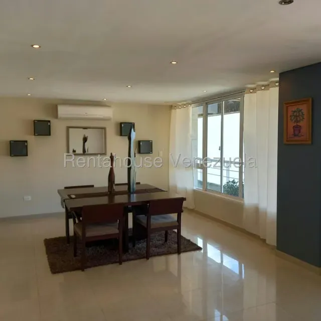 Apartamento (1 Nivel) en Venta en Escampadero, Distrito Metropolitano - 82