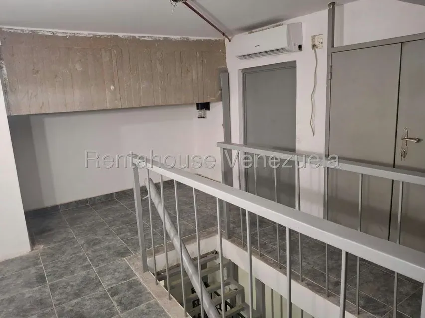 Local Comercial en Alquiler en Chuao, Distrito Metropolitano - 14