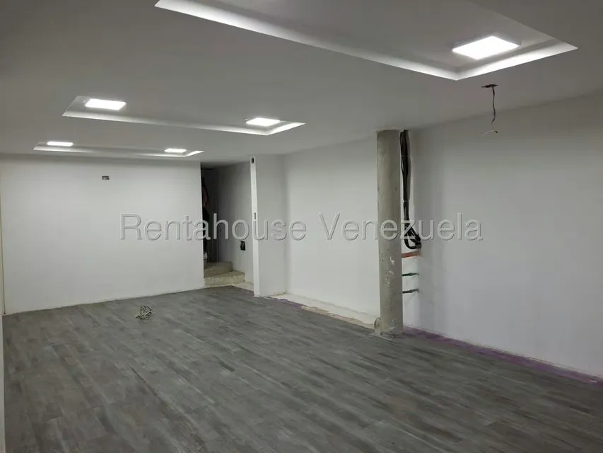 Local Comercial en Alquiler en Chuao, Distrito Metropolitano - 3