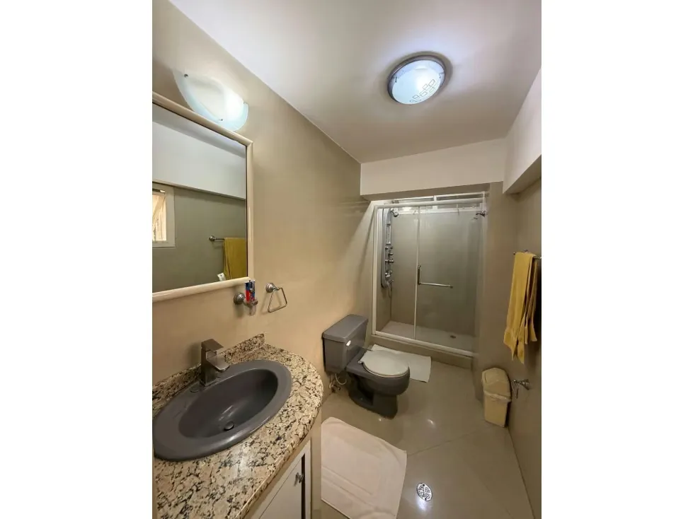 Se vende Casa en Cerro Verde - 28