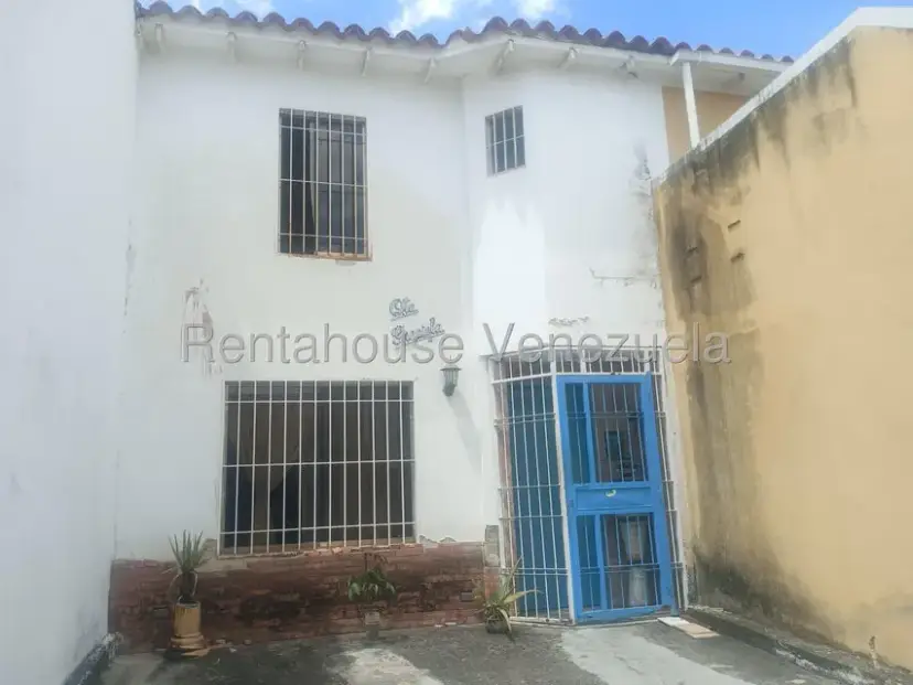 Casa (Duplex) en Venta en Las Mesetas, Miranda
