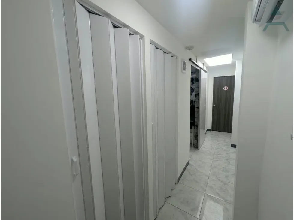 Se vende Casa Comercial/Clinica 1.200m² Chuao - 10