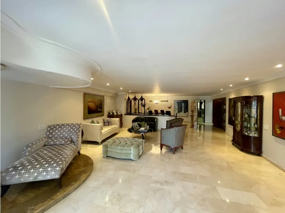 Se vende apartamento 310m2 Sebucan 0941 - 9