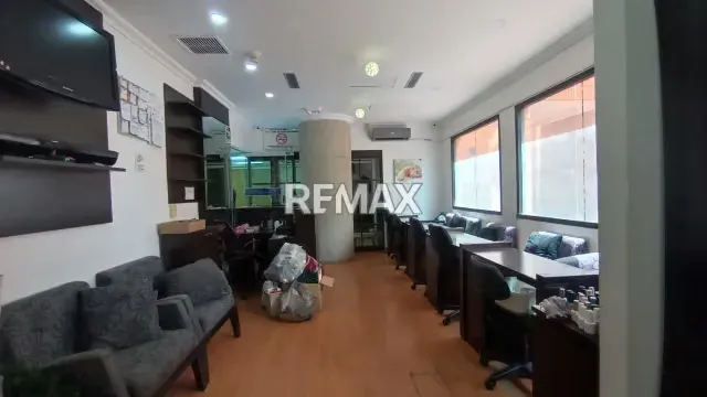 ALQUILER DE LOCAL COMERCIAL EN C.C. MANZANARES PLAZA | 47,34 m² IDEAL CENTRO DE BELLEZA, BARBERÍA O SPA– CANON $240 - 2