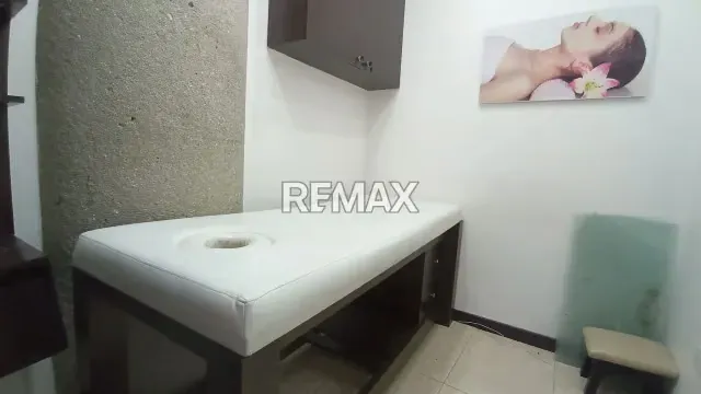 ALQUILER DE LOCAL COMERCIAL EN C.C. MANZANARES PLAZA | 47,34 m² IDEAL CENTRO DE BELLEZA, BARBERÍA O SPA– CANON $240 - 5