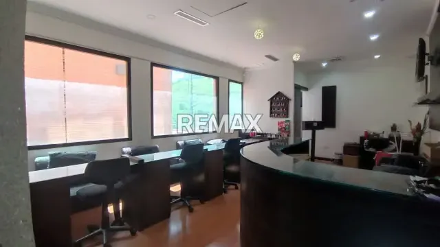 ALQUILER DE LOCAL COMERCIAL EN C.C. MANZANARES PLAZA | 47,34 m² IDEAL CENTRO DE BELLEZA, BARBERÍA O SPA– CANON $240 - 7