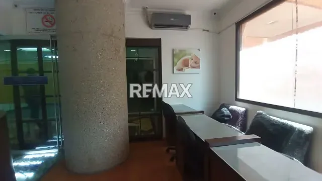 ALQUILER DE LOCAL COMERCIAL EN C.C. MANZANARES PLAZA | 47,34 m² IDEAL CENTRO DE BELLEZA, BARBERÍA O SPA– CANON $240 - 8