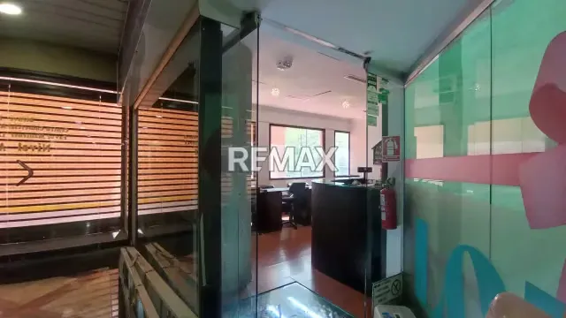 ALQUILER DE LOCAL COMERCIAL EN C.C. MANZANARES PLAZA | 47,34 m² IDEAL CENTRO DE BELLEZA, BARBERÍA O SPA– CANON $240 - 9