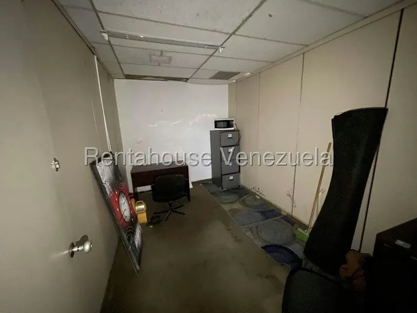 Oficina en Venta en Parroquia La Candelaria, Distrito Metropolitano - 5