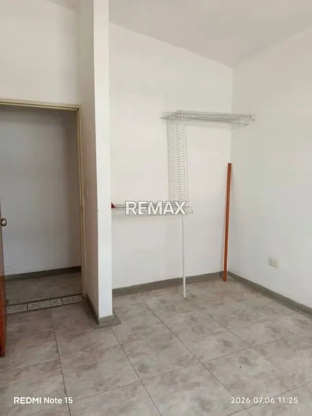 Venta de Apartamento con Techo Doble Altura y Pozo de Agua en Chalet Country Verdadera Oportunidad !! - 16