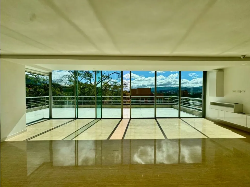 Se vende PH 223m2 3h+s/4b4p Country Club - 2