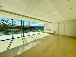 View 3