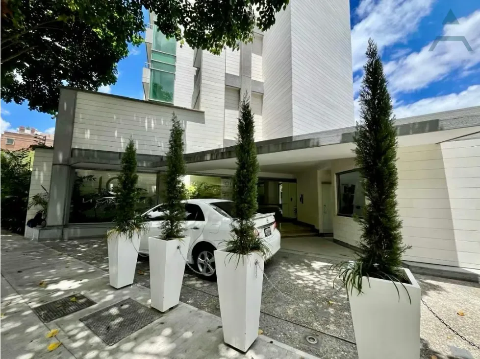 Se Vende Apto 441m² 4h+s/4b+s/6p La Castellana - 3