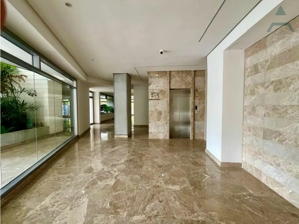 Se Vende Apto 441m² 4h+s/4b+s/6p La Castellana - 9