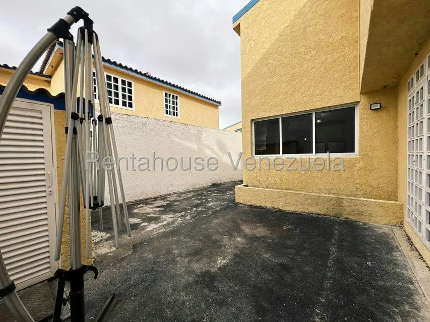 Townhouse (Duplex) en Venta en Municipio Guaicaipuro, Miranda - 39