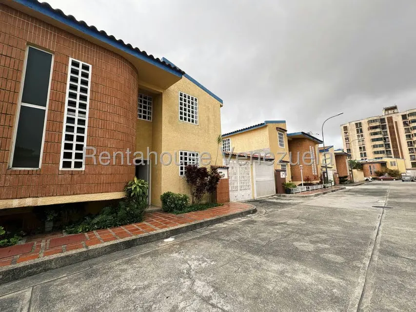 Townhouse (Duplex) en Venta en Municipio Guaicaipuro, Miranda - 5