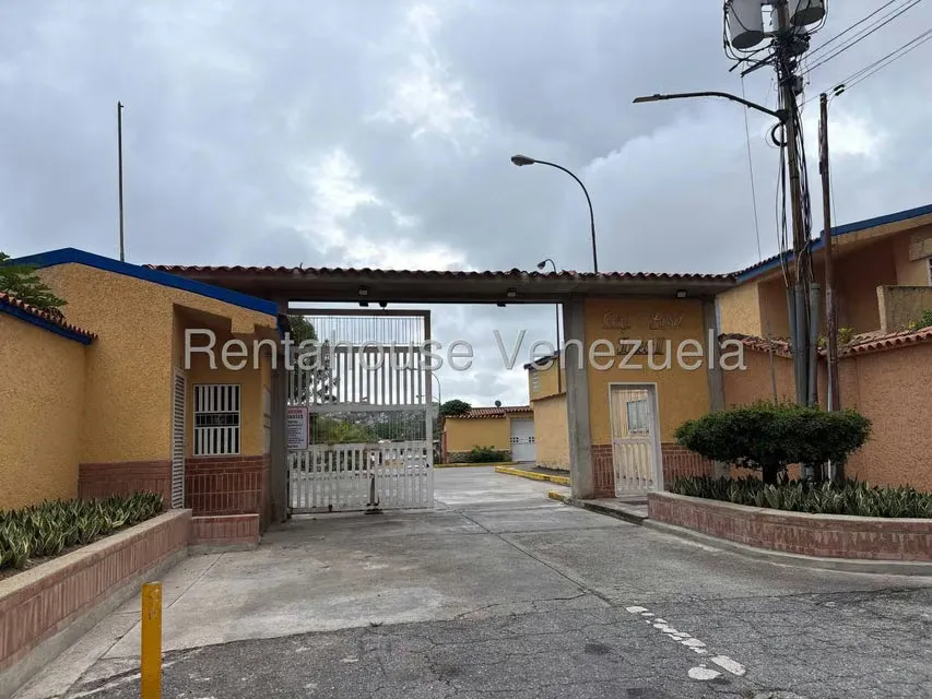 Townhouse (Duplex) en Venta en Municipio Guaicaipuro, Miranda - 41