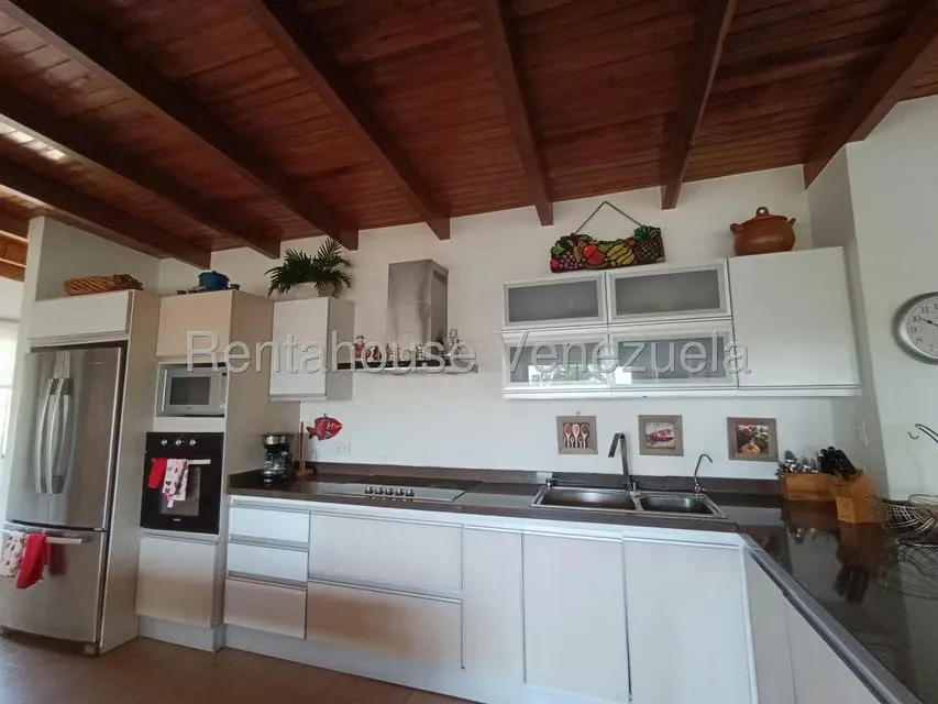 Apartamento (1 Nivel) en Venta en Playa El Agua, Nueva Esparta - 4