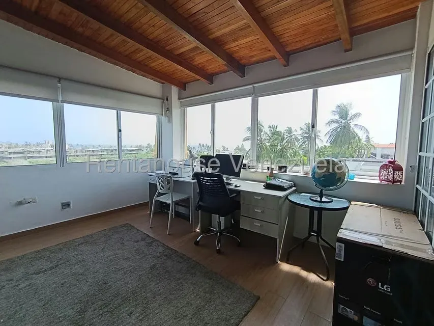 Apartamento (1 Nivel) en Venta en Playa El Agua, Nueva Esparta - 9