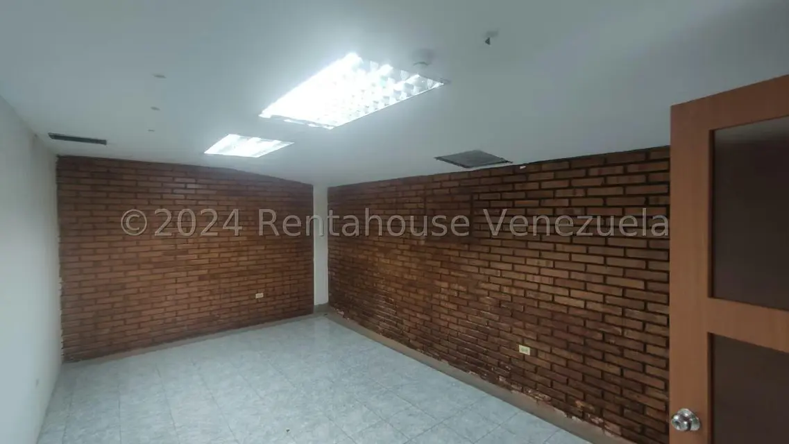 Local Comercial en Venta en Centro, Lara - 16