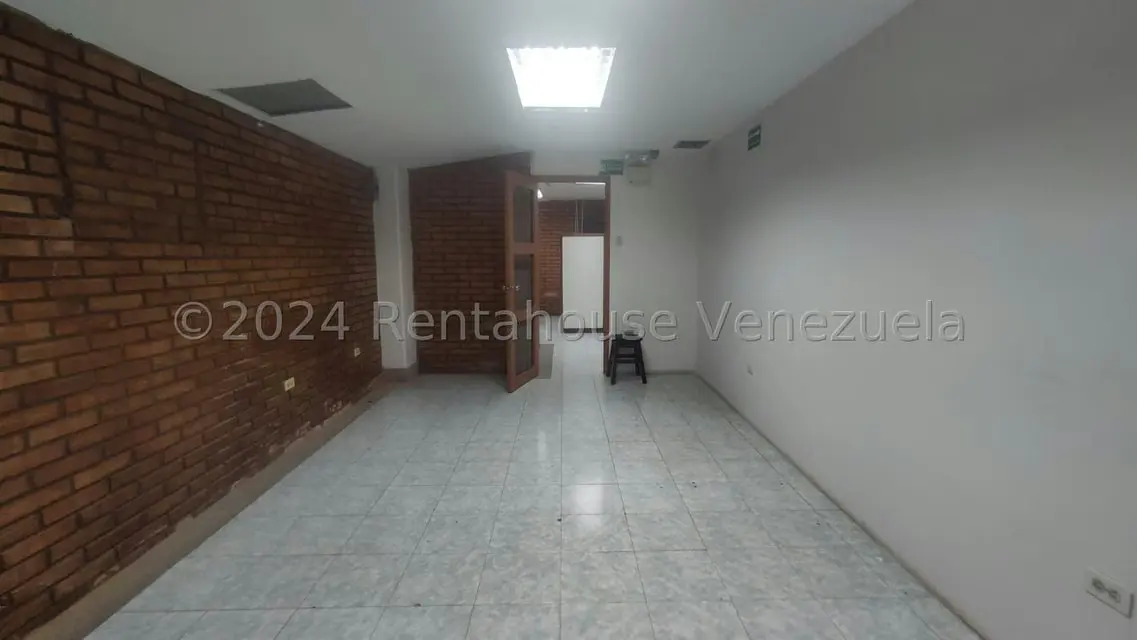 Local Comercial en Venta en Centro, Lara - 17