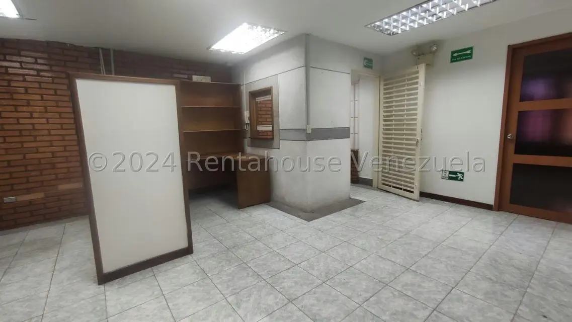 Local Comercial en Venta en Centro, Lara - 18