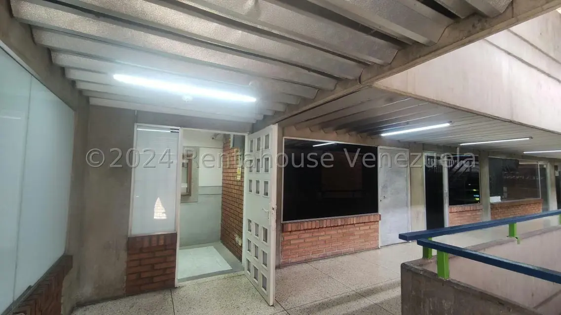 Local Comercial en Venta en Centro, Lara - 2