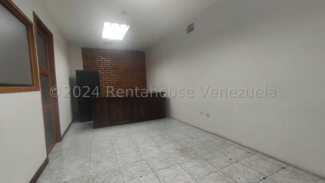 Local Comercial en Venta en Centro, Lara - 23