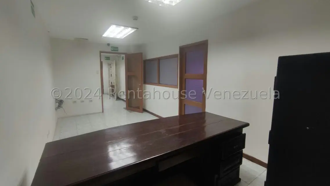 Local Comercial en Venta en Centro, Lara - 24