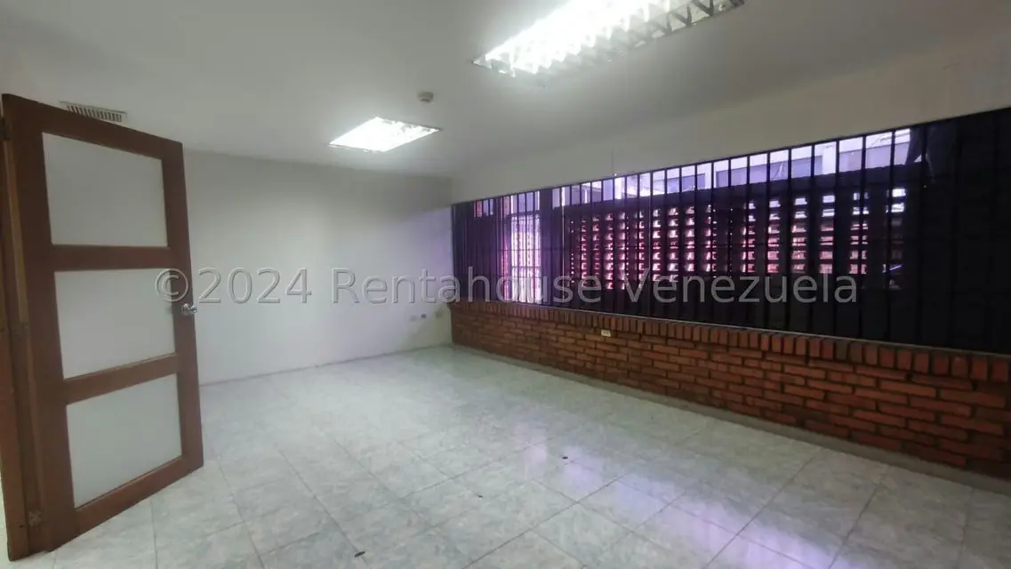 Local Comercial en Venta en Centro, Lara - 26