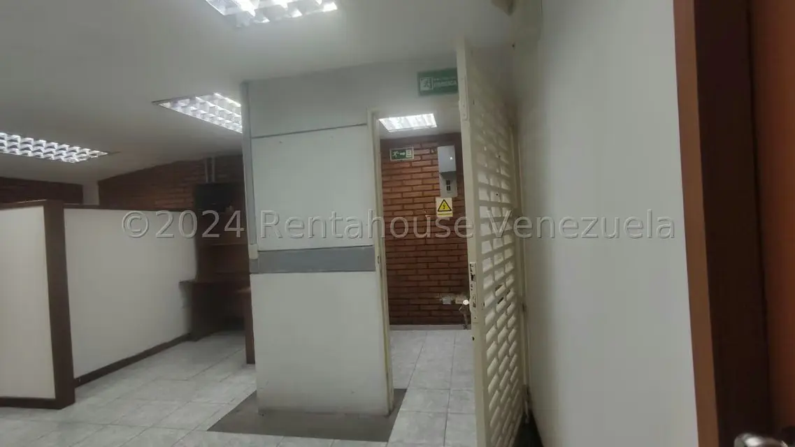 Local Comercial en Venta en Centro, Lara - 4