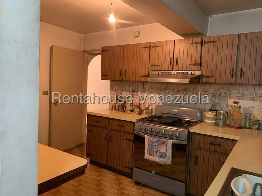 Apartamento (1 Nivel) en Alquiler en La Urbina, Distrito Metropolitano - 7