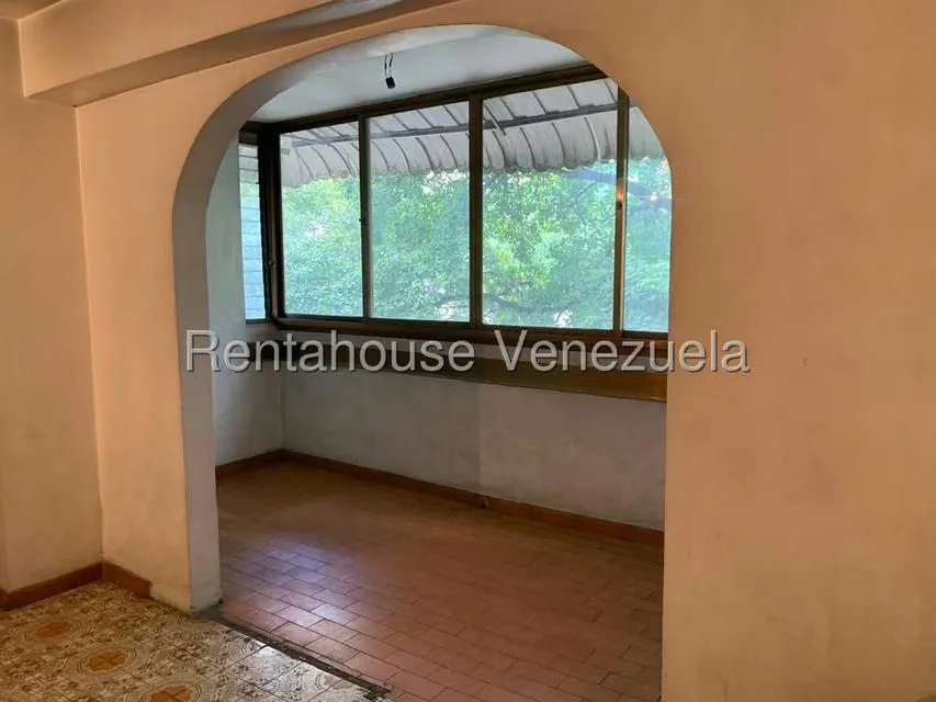 Apartamento (1 Nivel) en Alquiler en La Urbina, Distrito Metropolitano - 10
