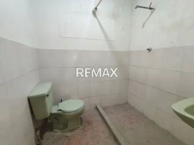 ALQUILER DE LOCAL ZONA RESPUESTERA BARQUISIMETO - 7