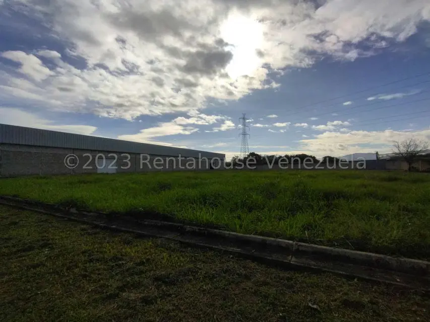 Comercial (Galpon - Deposito) en Venta en Urbanizacion Industrial Santa Cruz, Aragua - 126