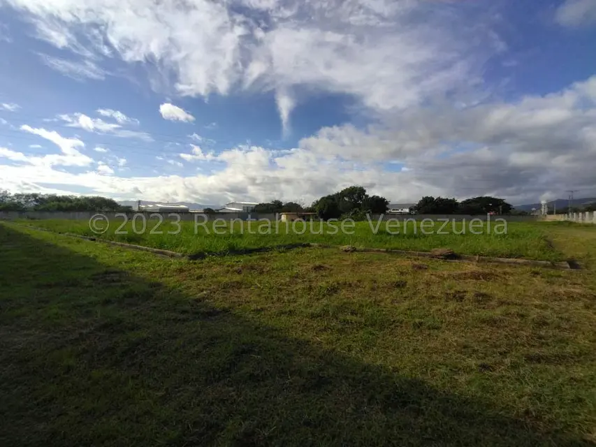 Comercial (Galpon - Deposito) en Venta en Urbanizacion Industrial Santa Cruz, Aragua - 134