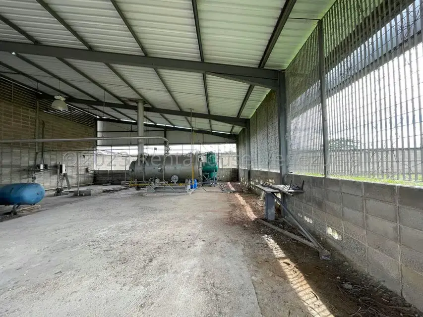 Comercial (Galpon - Deposito) en Venta en Urbanizacion Industrial Santa Cruz, Aragua - 41