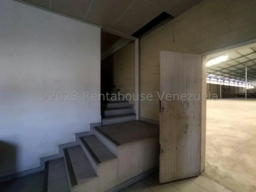 Comercial (Galpon - Deposito) en Venta en Urbanizacion Industrial Santa Cruz, Aragua - 75