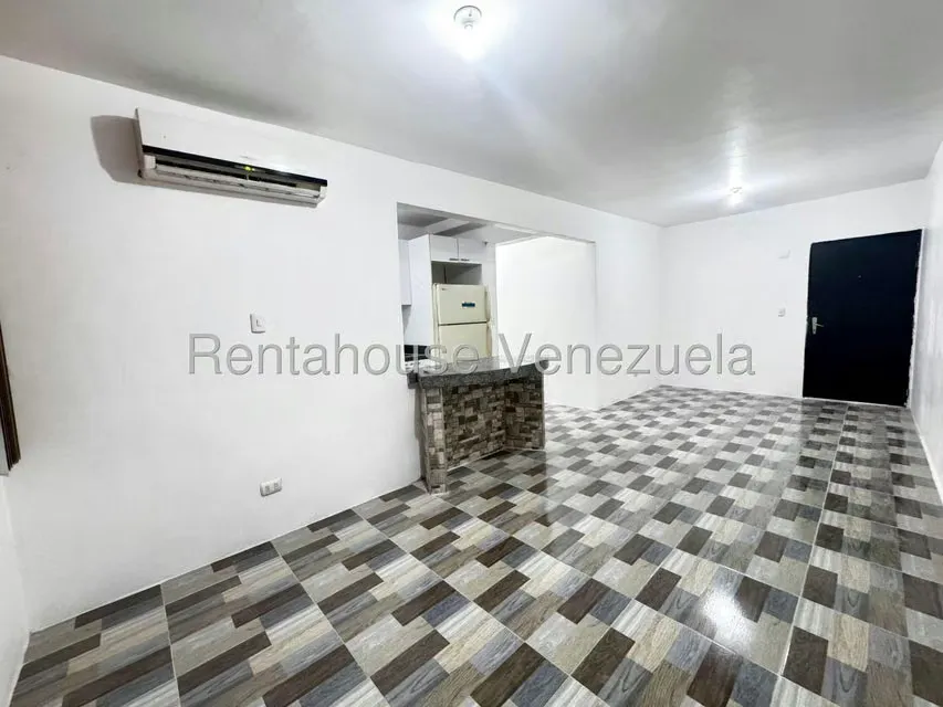 Apartamento (1 Nivel) en Venta en Nueva Casarapa, Miranda - 3