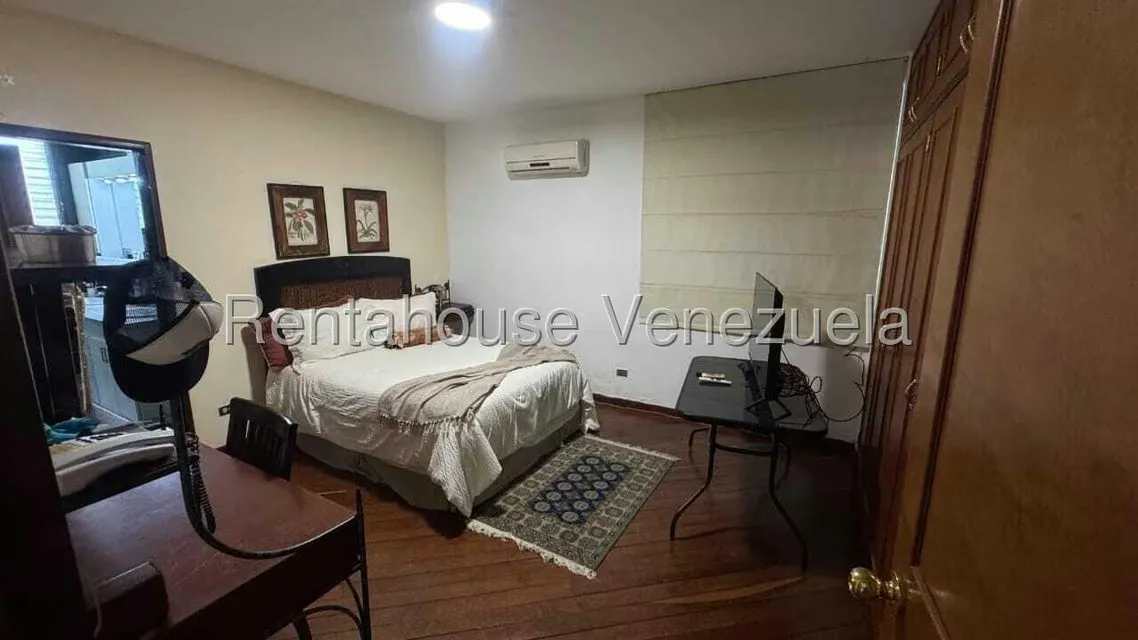 Casa (Multipes Niveles) en Venta en Colinas del Tamanaco, Distrito Metropolitano - 31