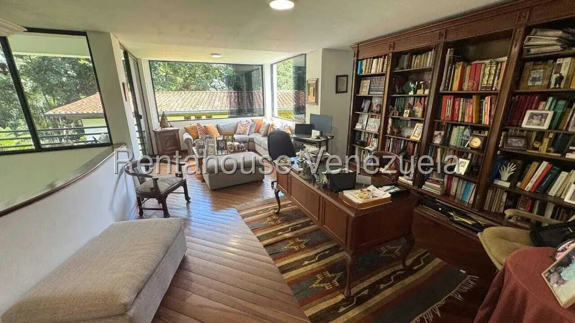 Casa (Multipes Niveles) en Venta en Colinas del Tamanaco, Distrito Metropolitano - 8