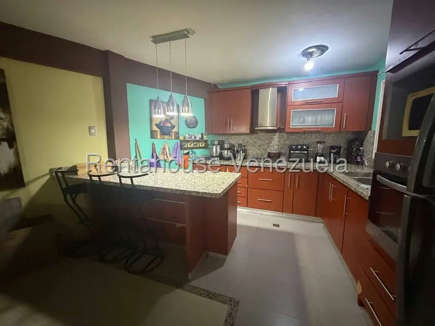 Townhouse (1 Nivel) en Venta en Avenida Intercomunal, Zulia - 3