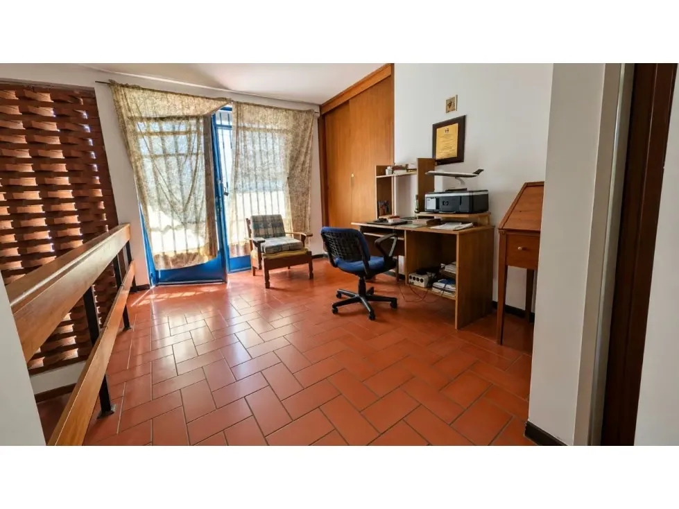 Casa en venta en el Cafetal - 16