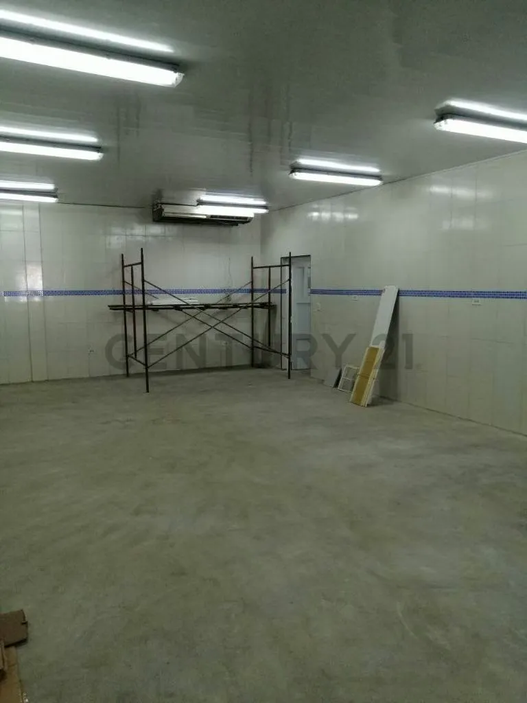 Galpones en venta Cumana Estado Sucre a puerta de avenida rotaria - 14