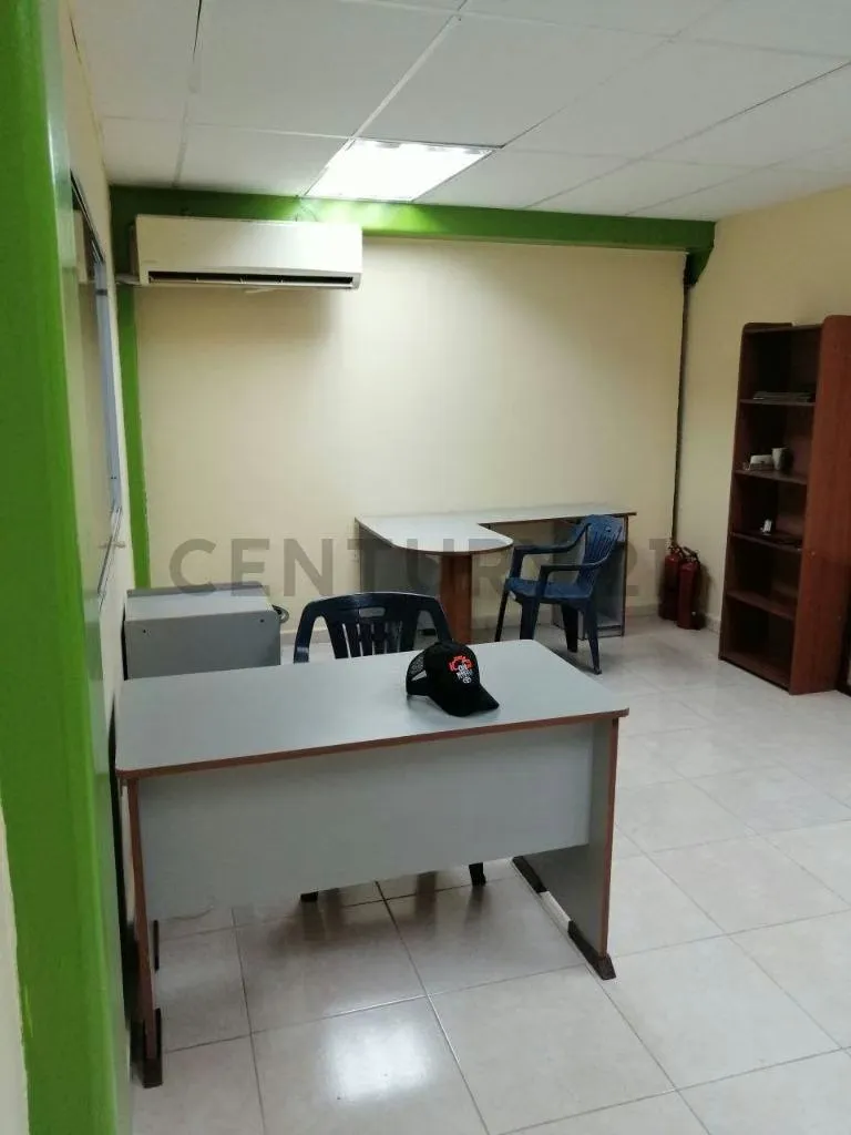 Galpones en venta Cumana Estado Sucre a puerta de avenida rotaria - 25